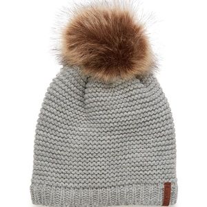 Knit tuque with pom pom, new collection Simons